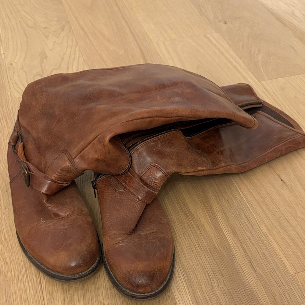 Hinge Women's Brown Leather Boots